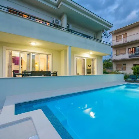 Villa Barbara-Kastela With Heated Pool Exterior photo