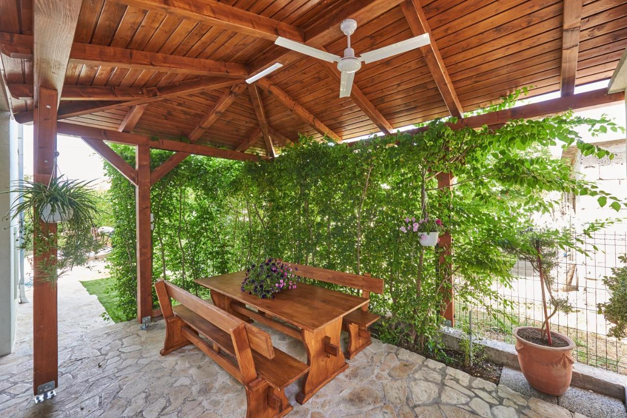 Barbara-kastela With Heated Pool Apartment *