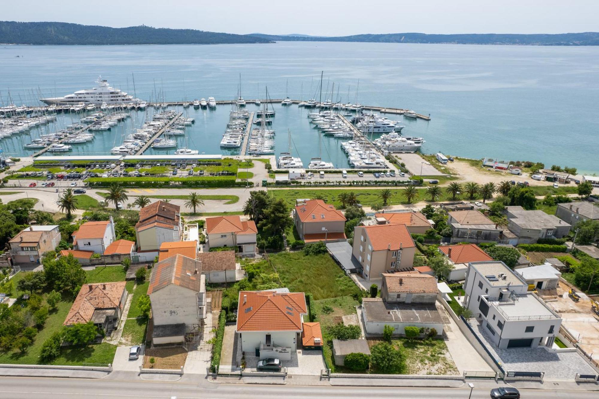 Barbara-kastela With Heated Pool *