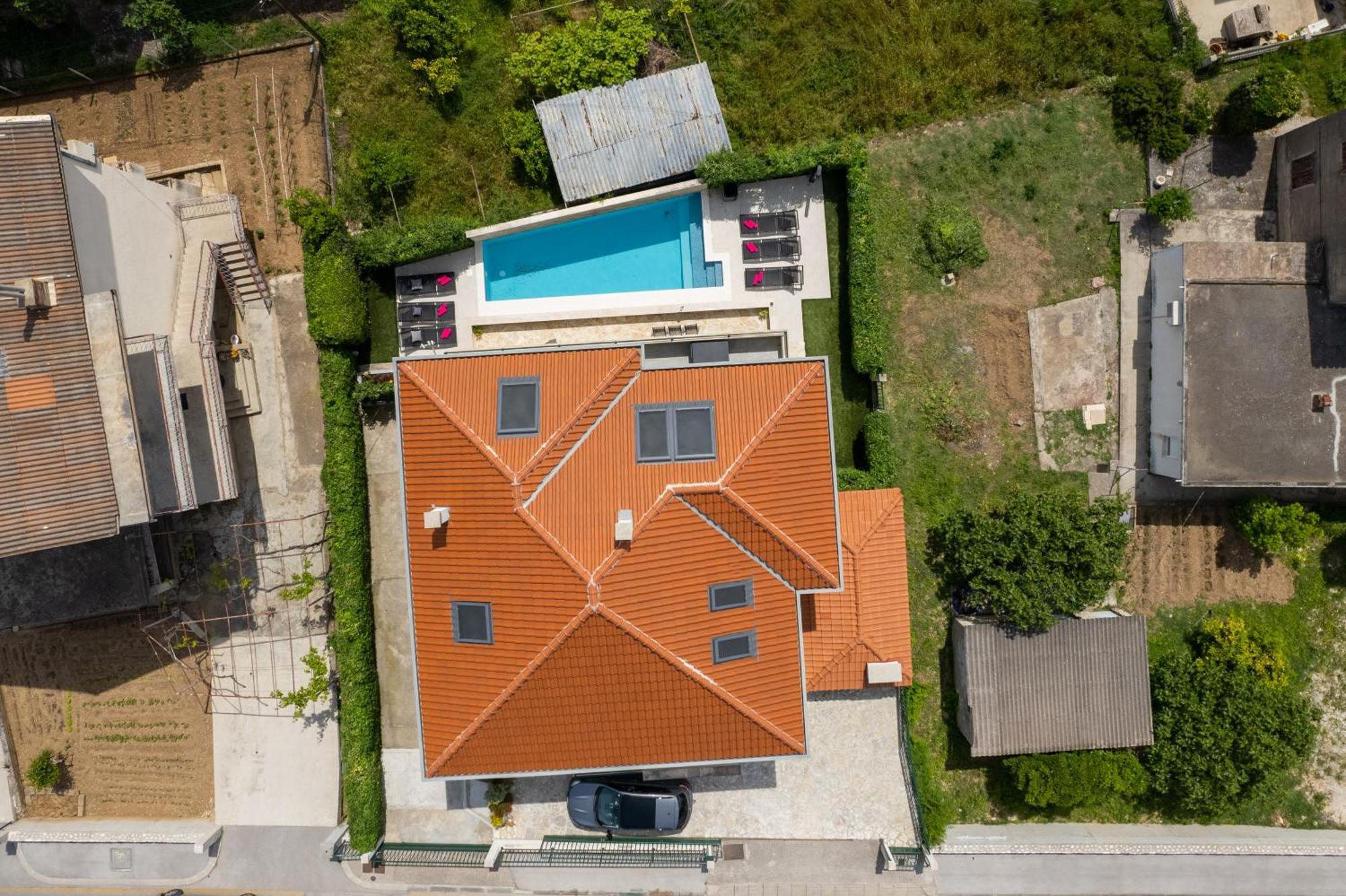 Apartment Barbara-kastela With Heated Pool *