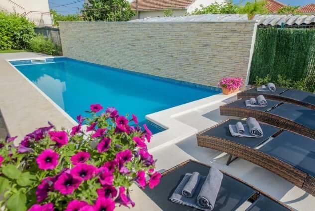 Barbara-kastela With Heated Pool Kastela