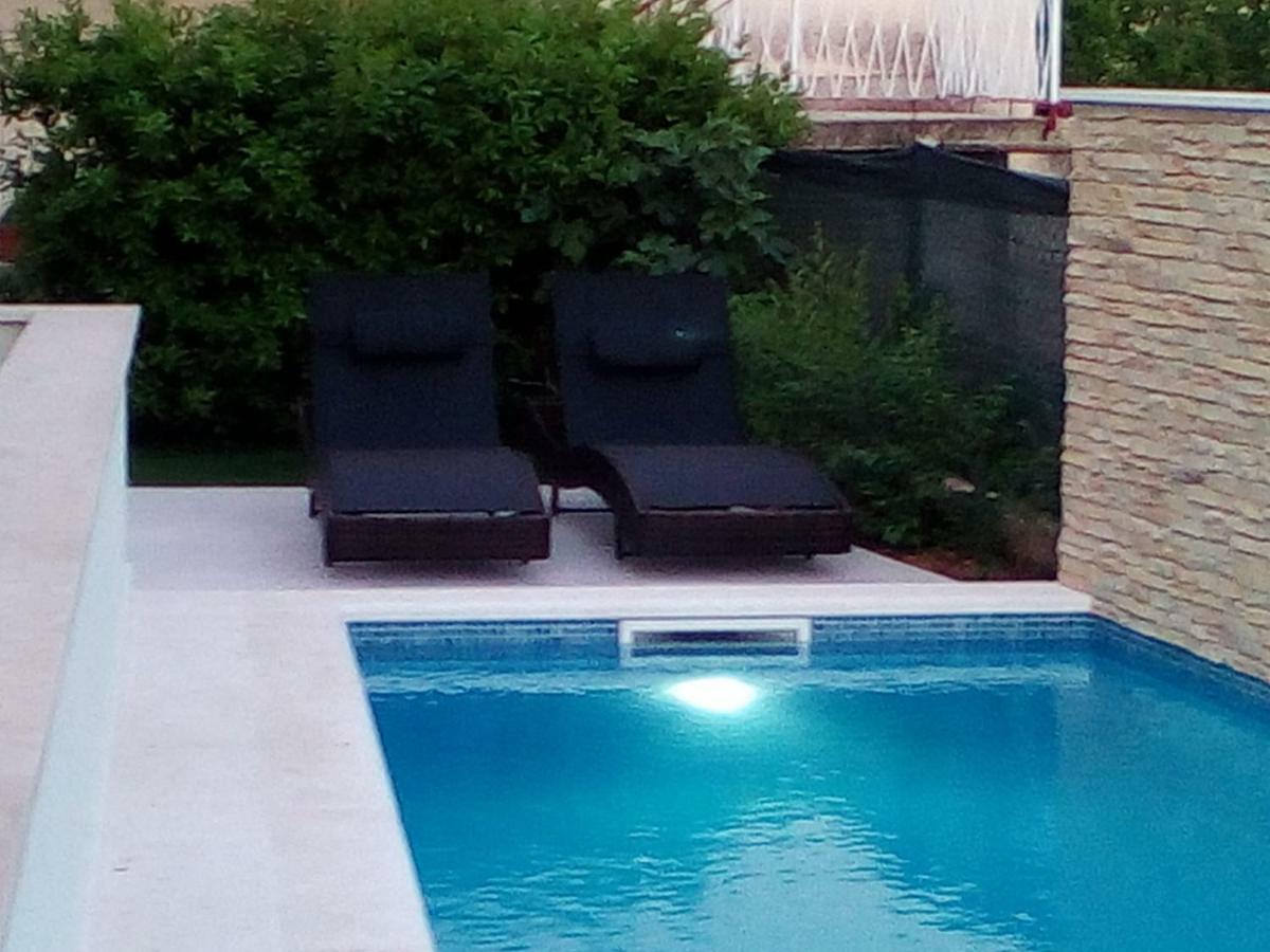 Apartment Barbara-kastela With Heated Pool *