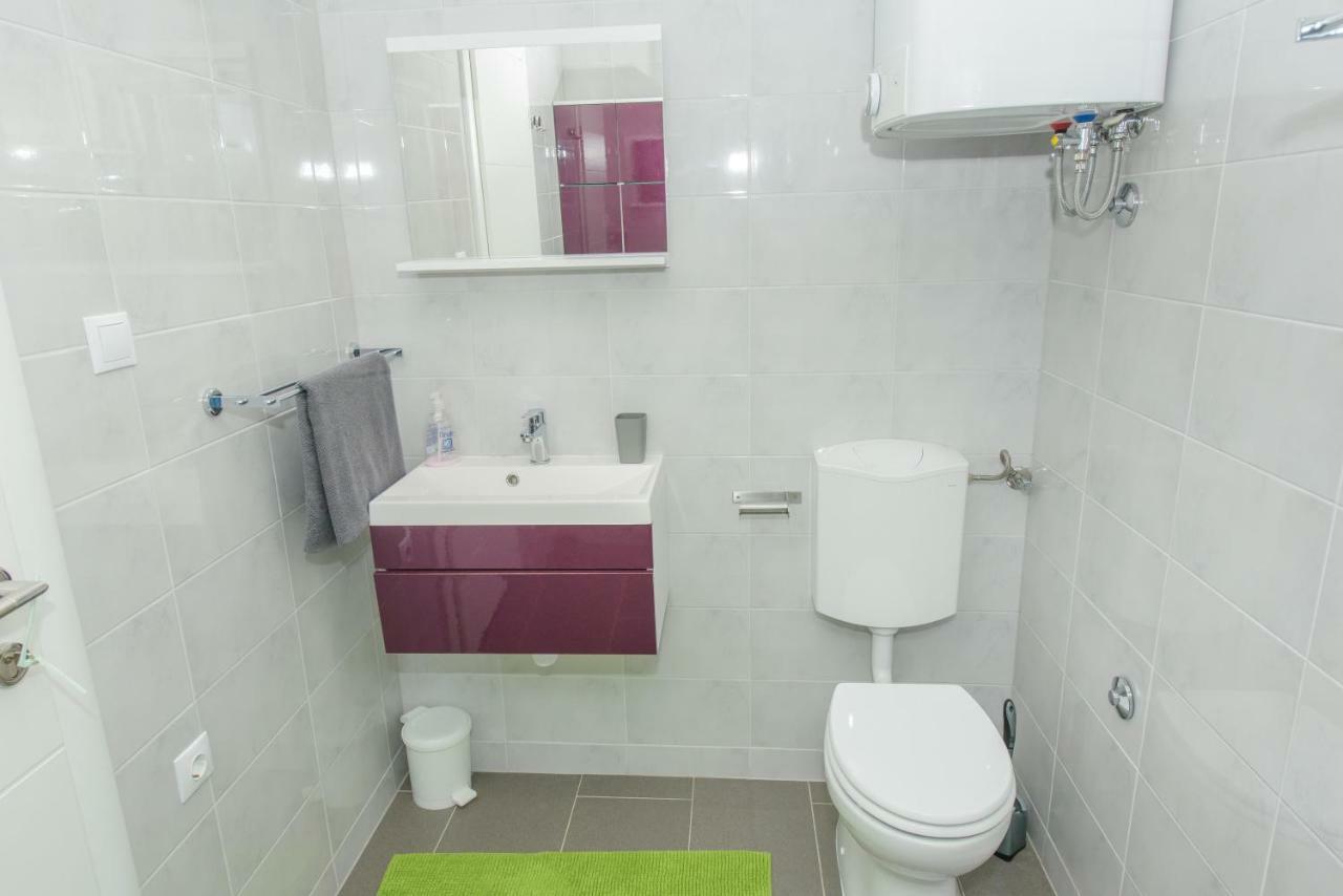 Barbara-kastela With Heated Pool Apartment Kastela